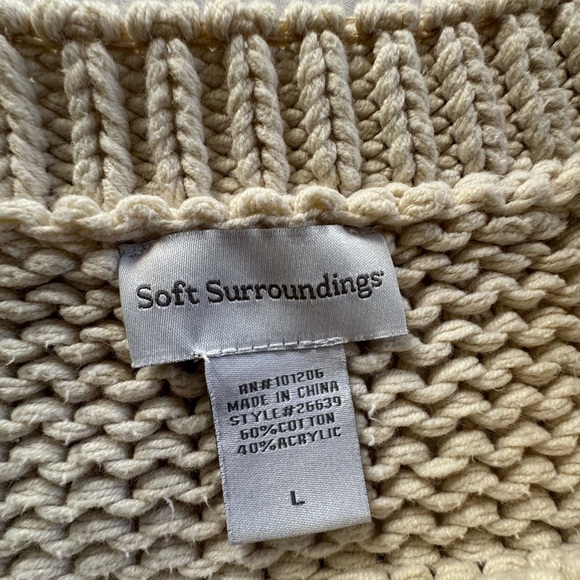 Women soft surroundings knit sweater size L - Picture 3 of 4